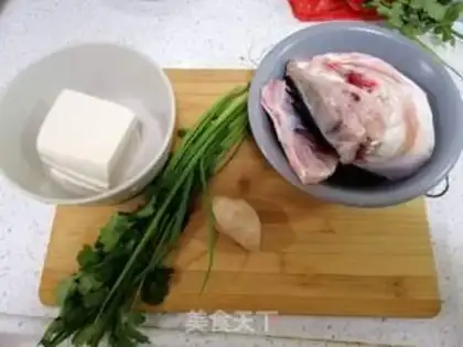 Make Tofu fish head soup step 0