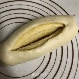 Make Hokkaido coconut toast step 7