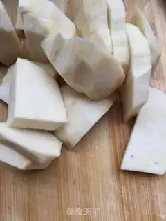 Make Potato-head broccoli step 1