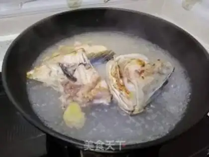 Make Tofu fish head soup step 4
