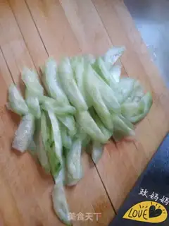 Make Two cucumbers step 2