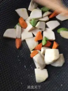 Make Potato-head broccoli step 5