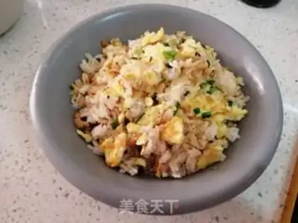 Make Garlic fried rice step 8