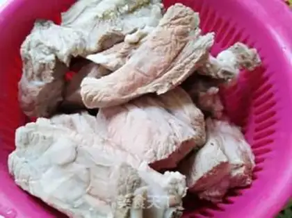Make Quick sugar and vinegar ribs step 1