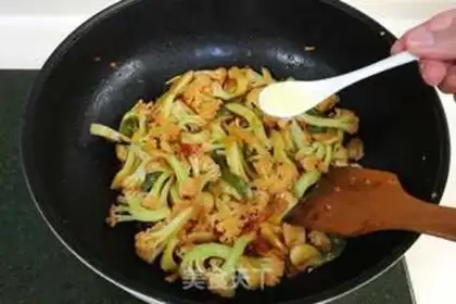Make Dry casserole step 11