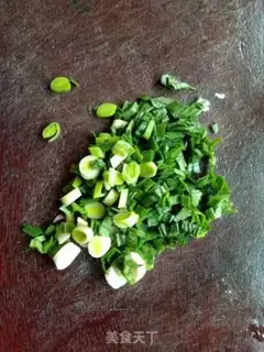Make Sour eggs and fried rice step 1