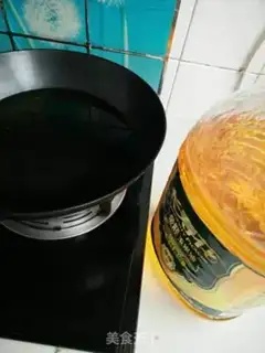 Make Roachballs step 9