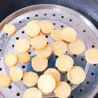 Make Potato cakes step 1