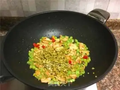 Make Two bean fried meat step 7
