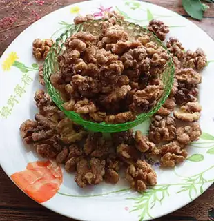 Make Amber walnuts step 7