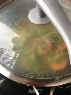 Make Roach-cracked shrimp step 17