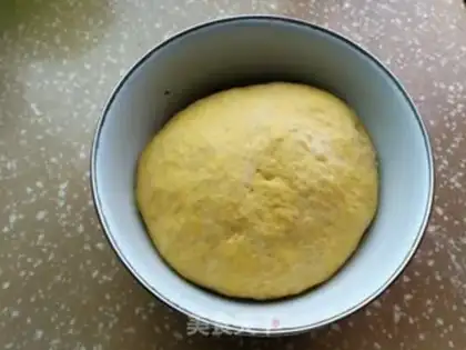 Make Pumpkin bean toast step 2