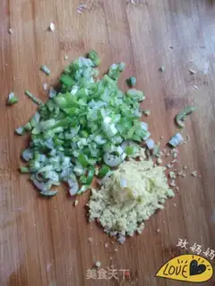 Make Poppy buns step 5