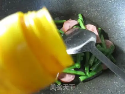 Make Elbow ham and beans step 4