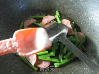 Make Elbow ham and beans step 5