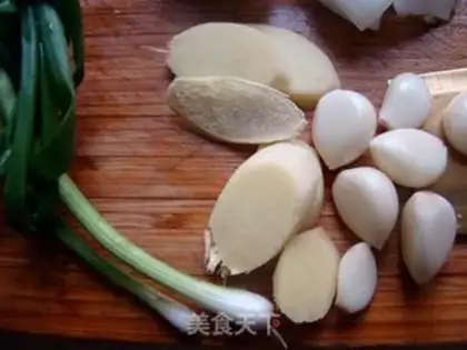 Make Five flowers for cinnamon step 5