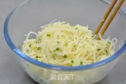 Make Eggs and dumplings step 4