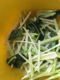 Make Garlic with broccoli step 3