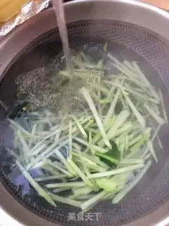 Make Garlic with broccoli step 7