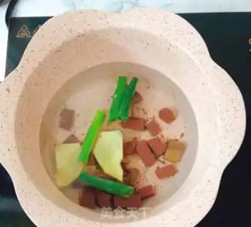 Make Duck tofu soup step 2