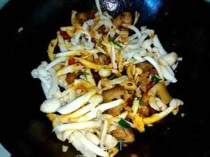 Make Spicy crab mushrooms step 8