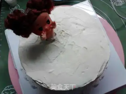 Make A bubble bath and a doll cake step 10