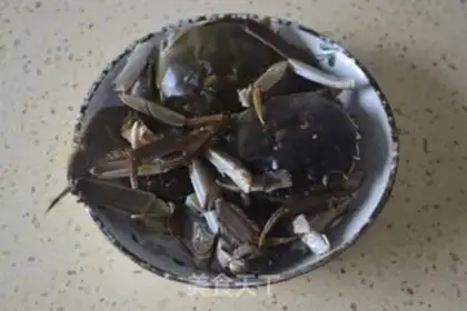 Make Crab with tea step 1