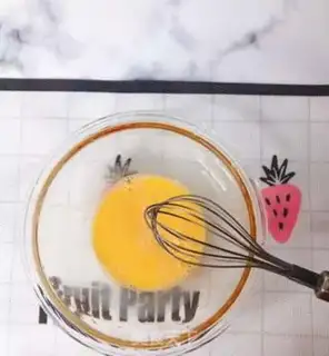 Make Egg bun mashed potatoes step 2