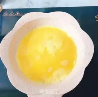 Make Egg bun mashed potatoes step 6