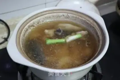 Make A chicken stew of cucumber step 4