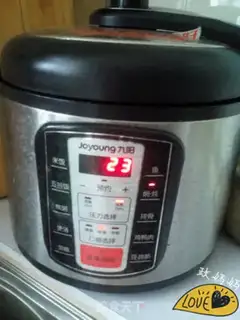 Make Cowtail soup step 2