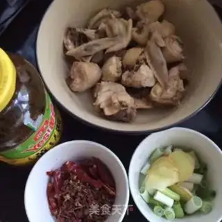 Make Chicken piece of potato noodles step 2