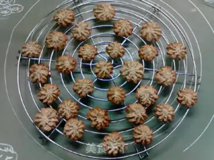 Make Buddha-favorite red tea cookies step 11