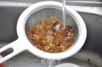 Make Peach gel twig step 1