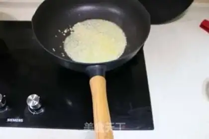 Make Garlic fan shrimp step 4