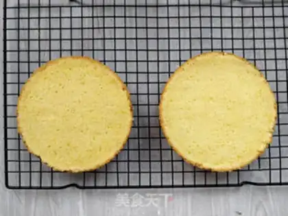 Make A flower birthday cake step 6