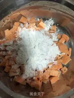 Make Spoon noodle step 1