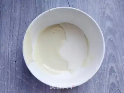 Make A flower birthday cake step 17
