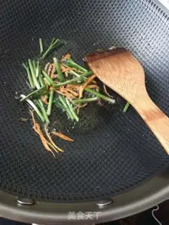 Make Pumpkin fried eggs step 10