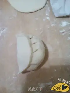 Make A flower bun step 8