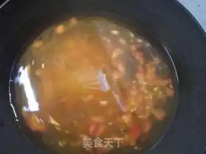 Make Tomato shrimp egg noodles step 5