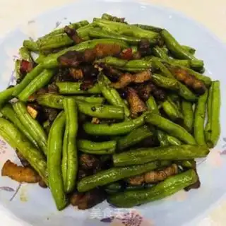 Make Four seasons of bean fried meat step 14