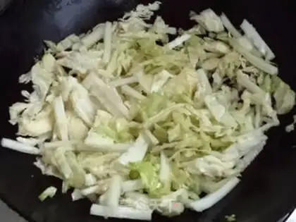 Make Big cabbage fried mushrooms step 3