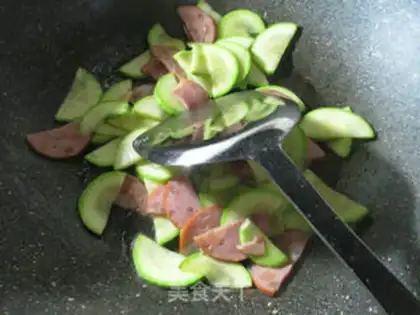 Make Elbow and ham are fried step 8