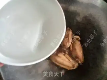 Make Chicken wing noodles step 3
