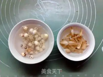 Make Lily