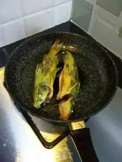 Make Red-burned yellowfish step 1
