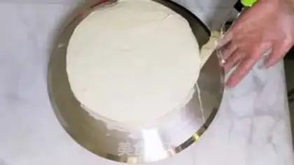 Make Gradual Color Float Cake step 9