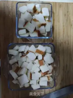 Make Bread pudding step 1