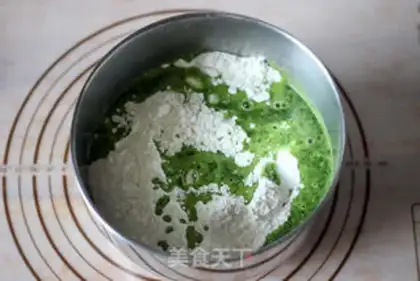 Make Scrambled spinach hands step 4